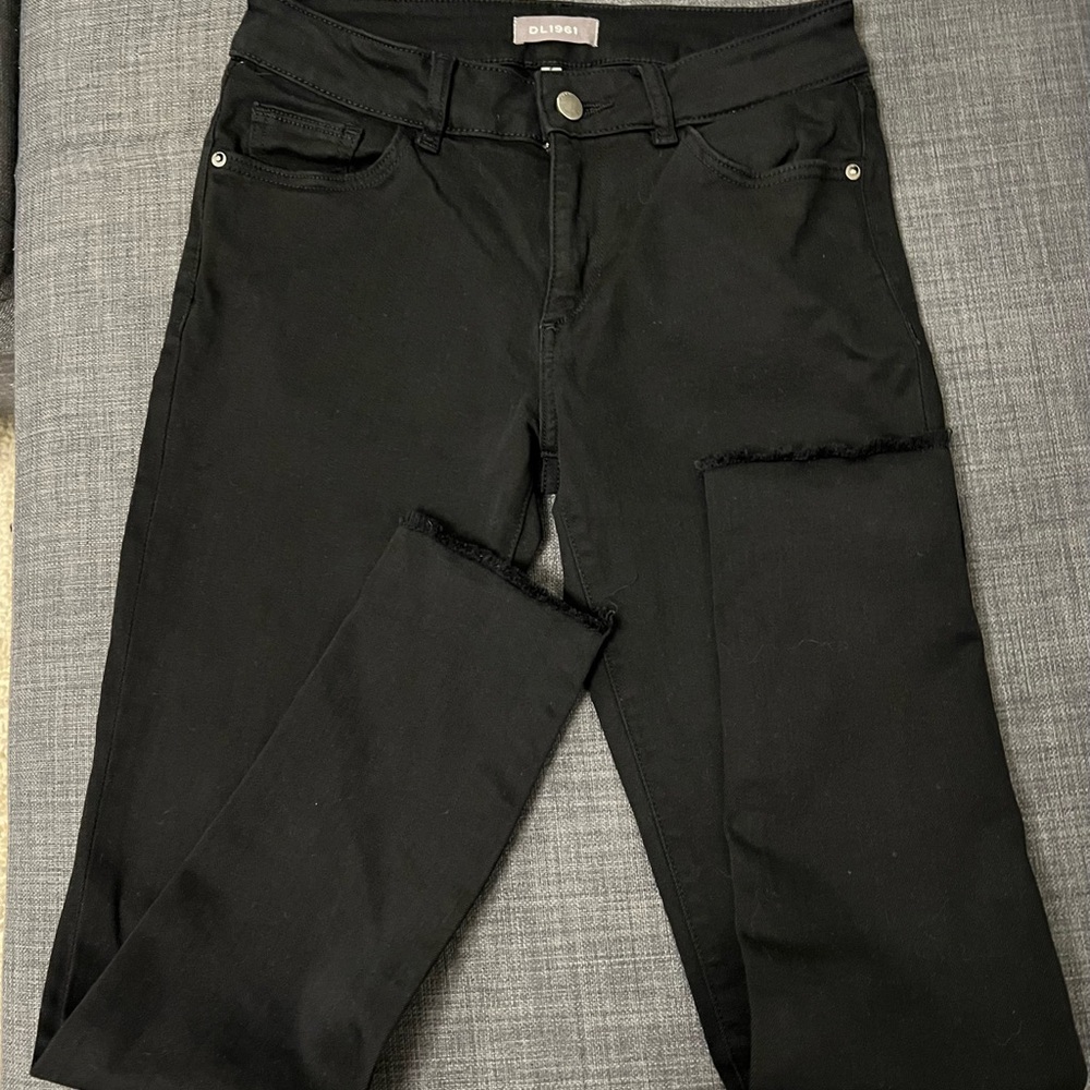DL1961 Black Ankle Cropped Jeans